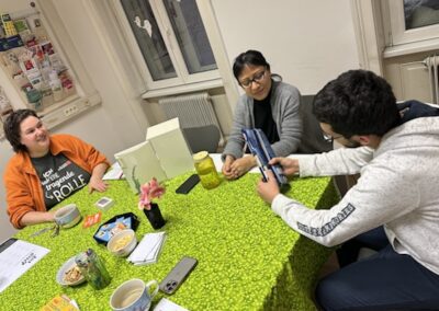 Tafel-Mitarbeiterin Jaqueline zu Besuch bei Karibu