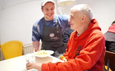 Kostenloses Mittagsmenü mit gerettetem Fleisch